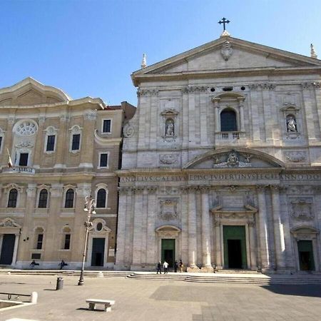 Casa Arco Della Chiesa Nuova - Pantheon & Navona Apartment Рим Екстериор снимка