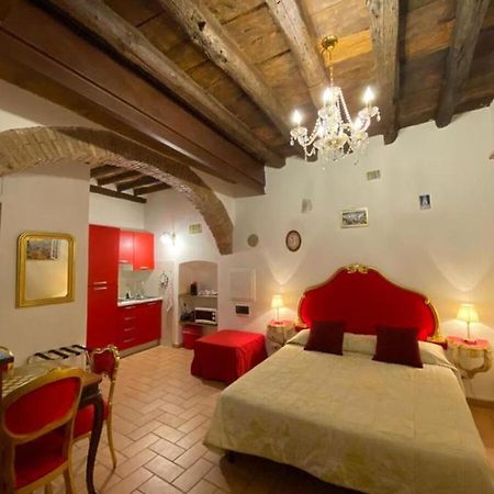 Casa Arco Della Chiesa Nuova - Pantheon & Navona Apartment Рим Екстериор снимка